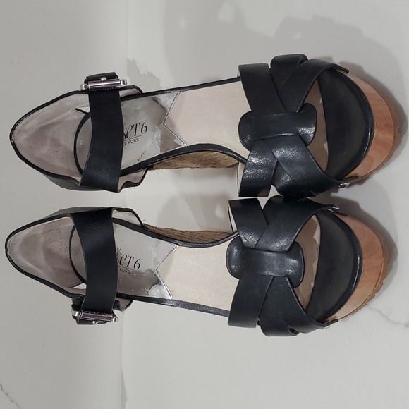 Michael Kors Wedges - Picture 1 of 3
